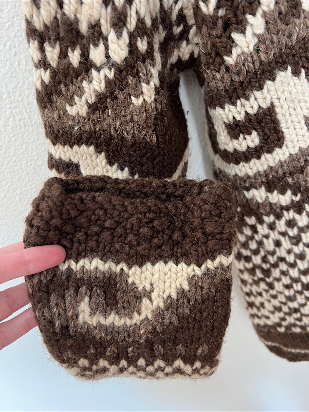 Dolce & Gabbana Archival Cowichan Brown and Cream Knit Button-Up Cardigan - Picture 7 of 10